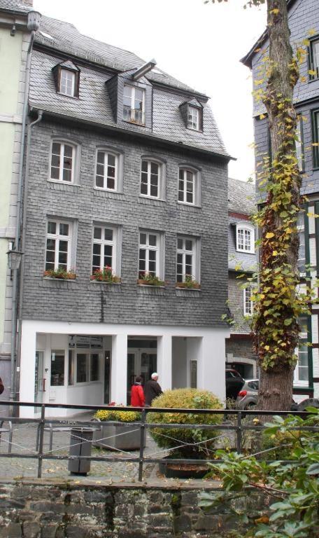 Apartament Fewo 1 Im Ehemaligen Geschenkehaus Monschau Zewnętrze zdjęcie